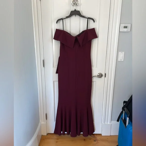 Betsy & Adam Women's Long Off Shoulder Cascade Ruffle Stetch Scuba Crepe Gown - Picture 4 of 6